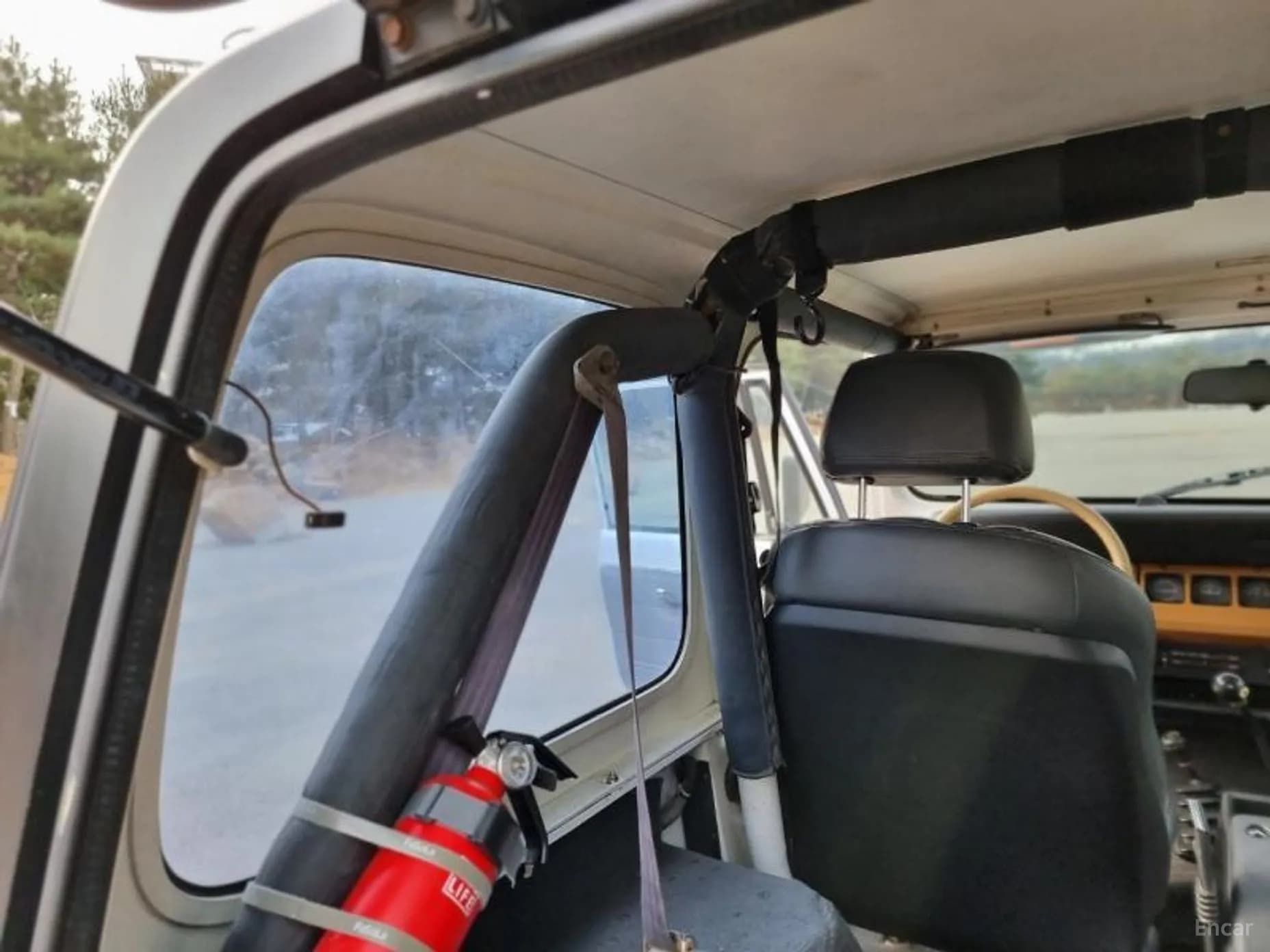 Wrangler (YJ)