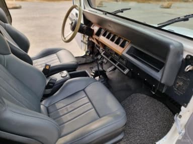 Wrangler (YJ)