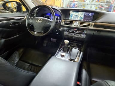 LS460