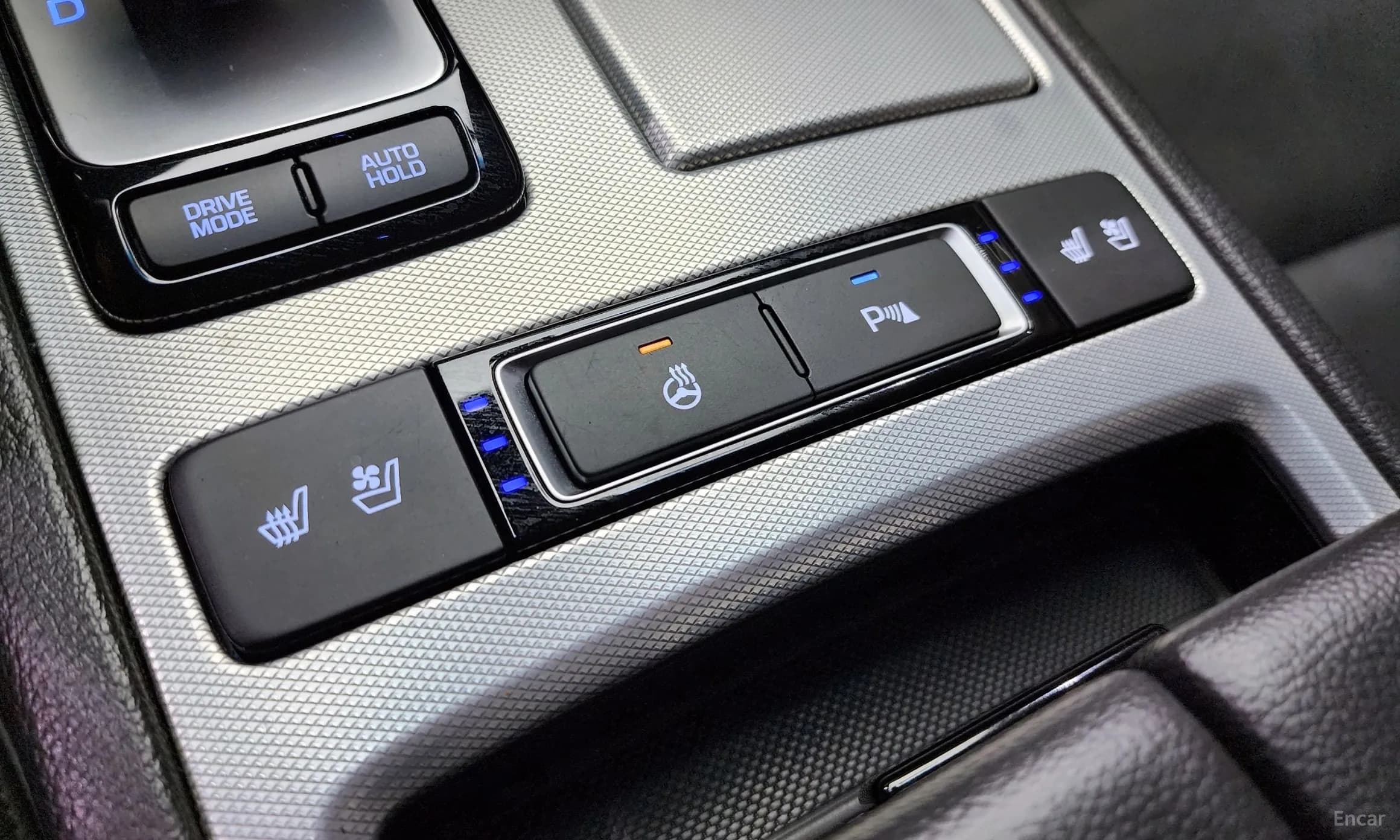 G80