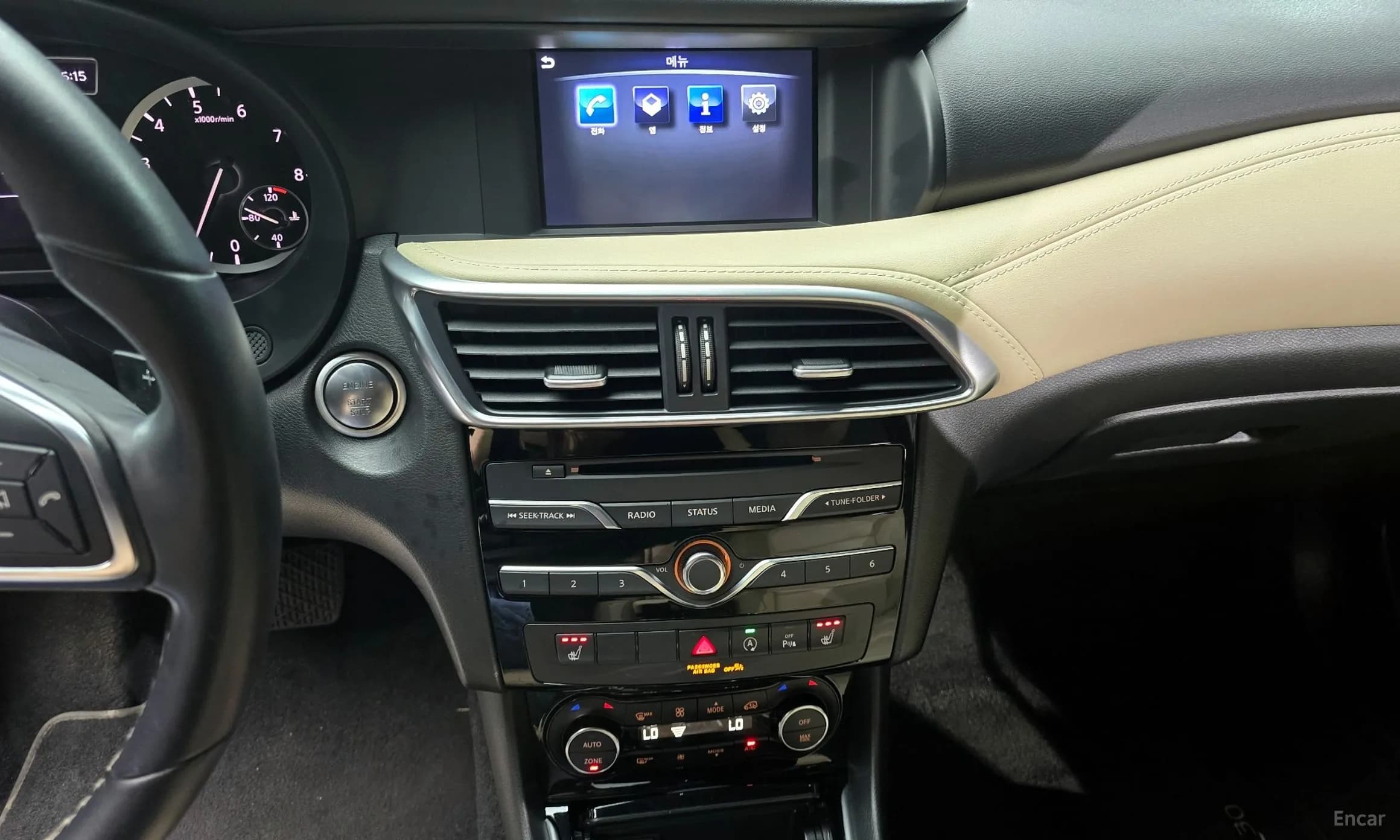 Q30