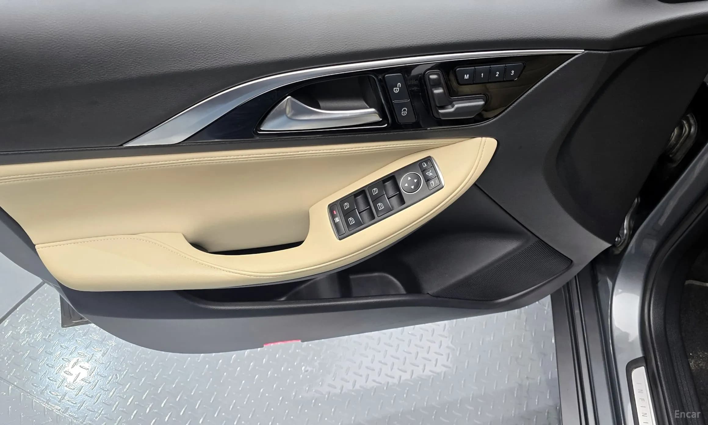 Q30