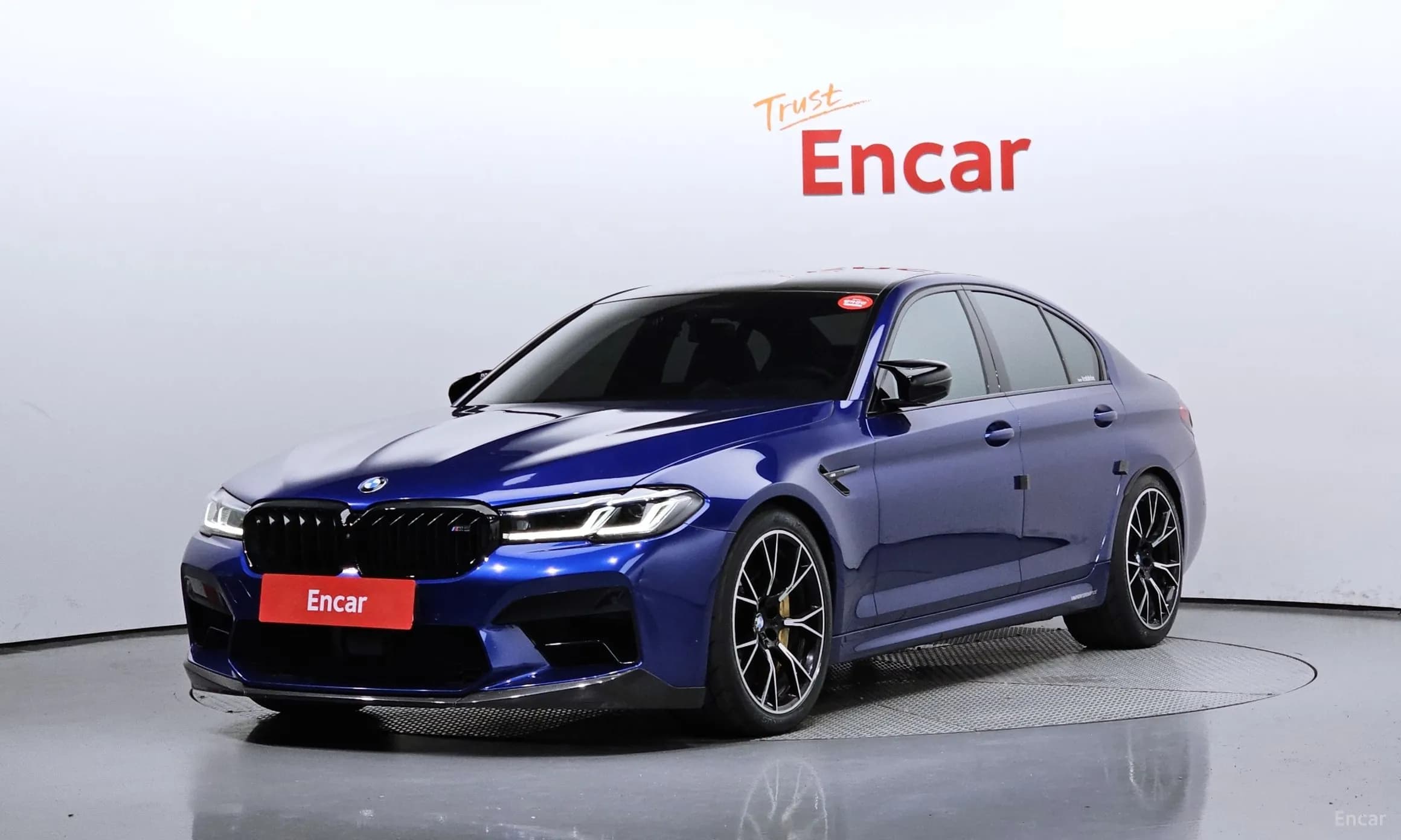 M5 (F90)