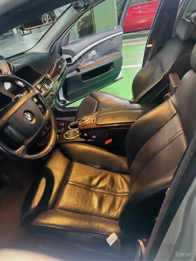 7 Series (E65)