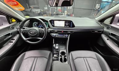 Sonata Hybrid (DN8)