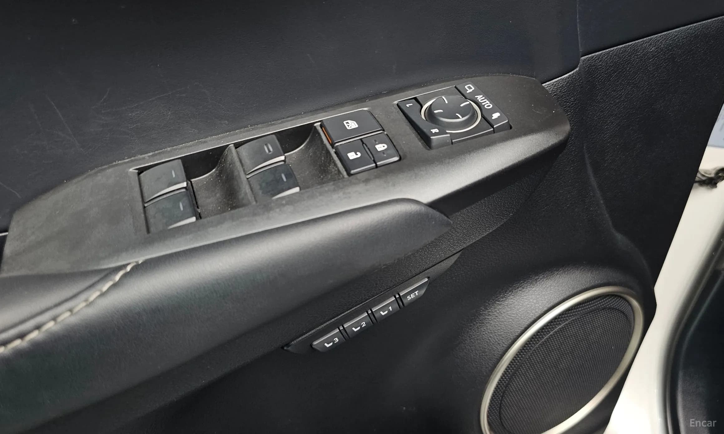 NX300h