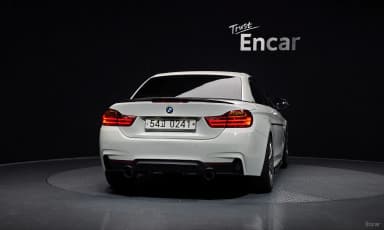 Series 4 (F32)