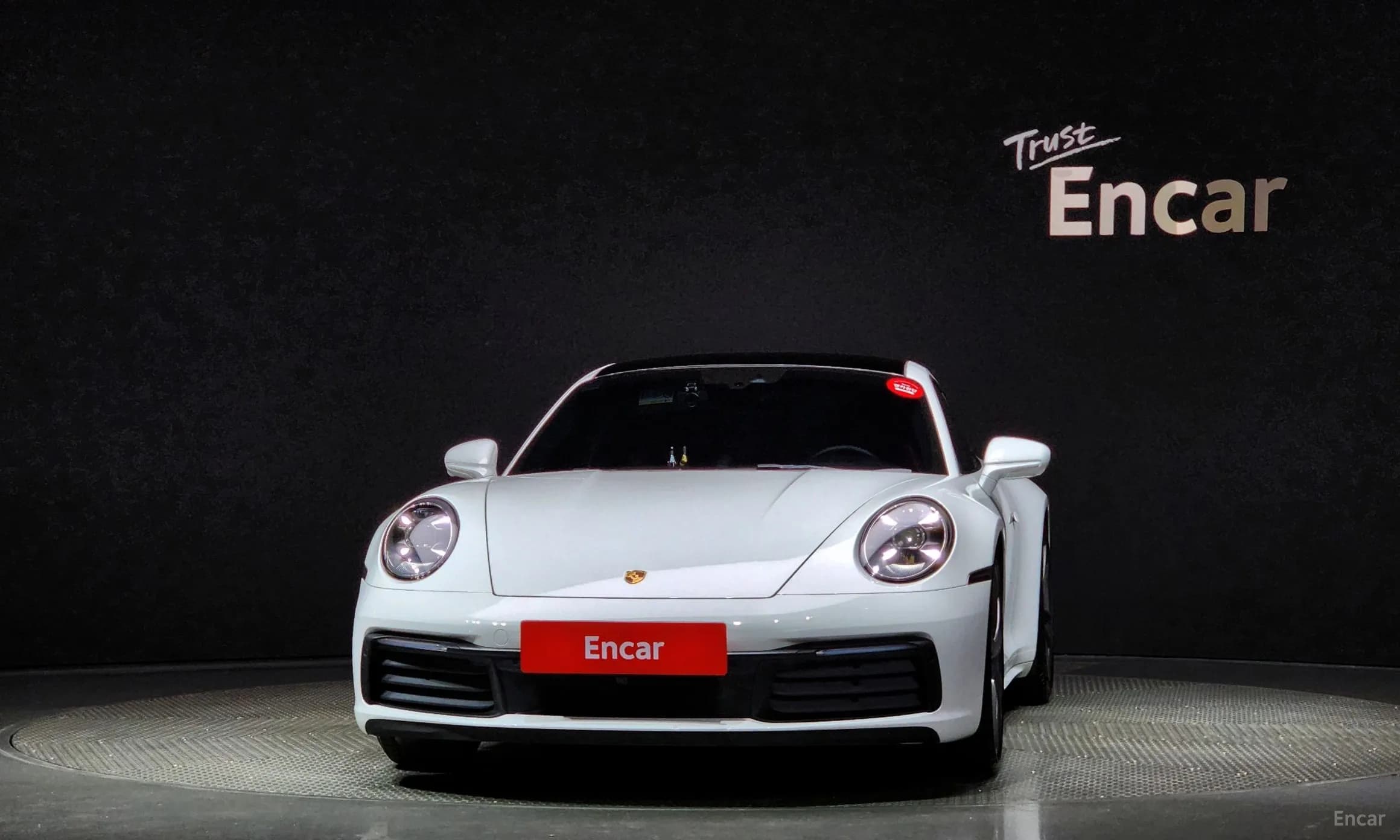 911 (992)