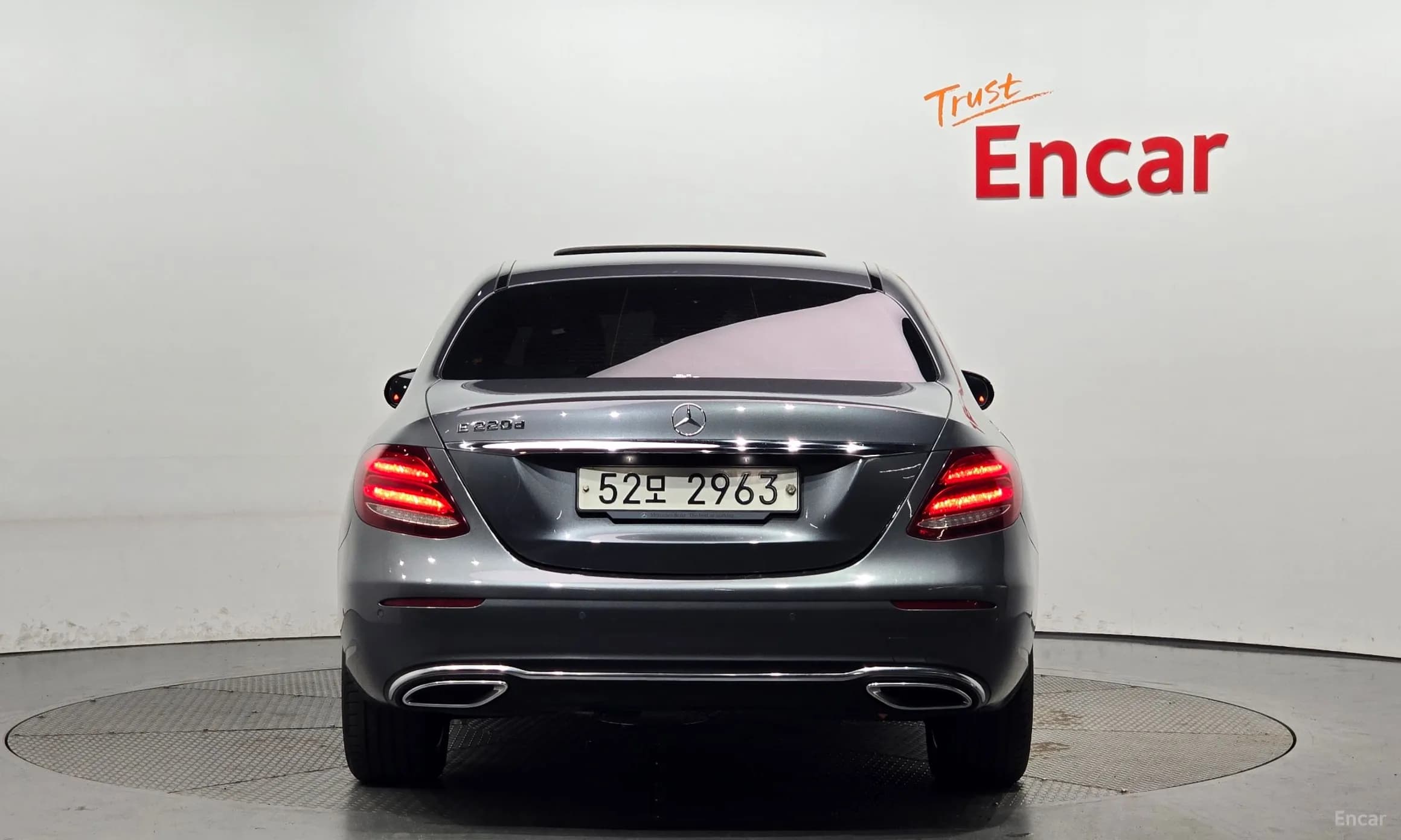 E-Class W213
