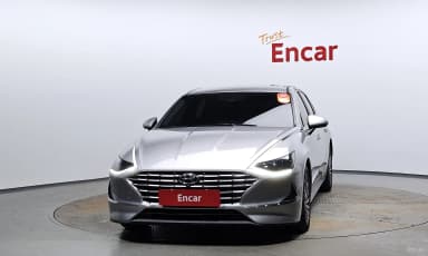 Sonata Hybrid (DN8)