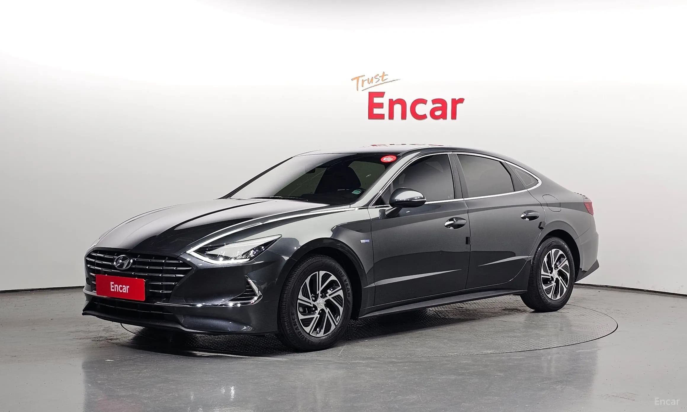 Sonata Hybrid (DN8)