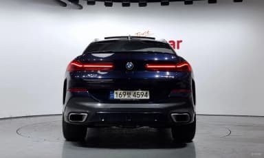 X6 (G06)