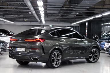 X6 (G06)