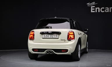 Cooper SD