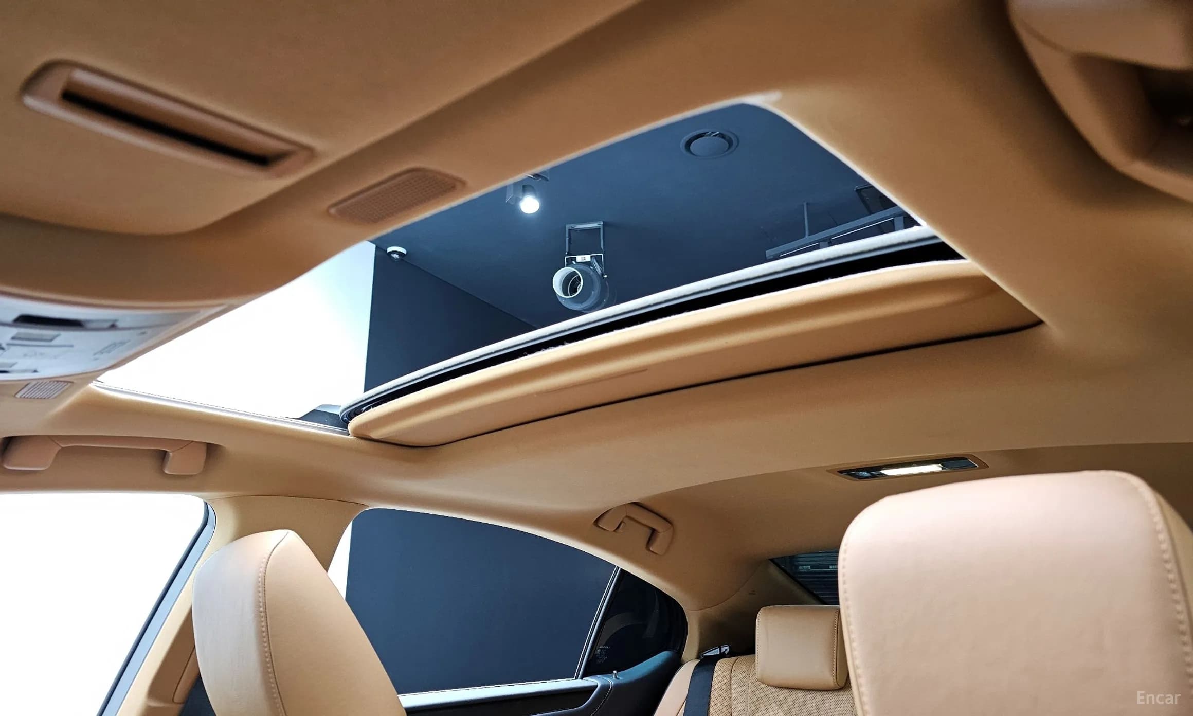 ES300h 7th Generation