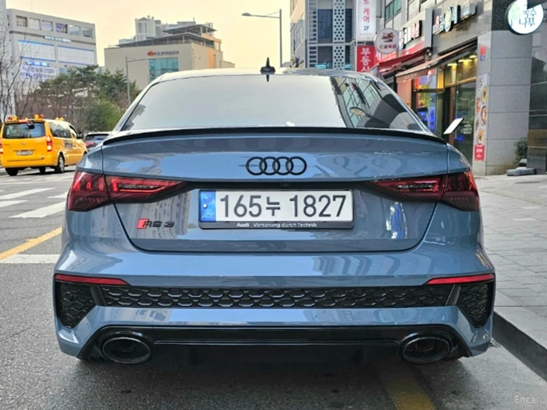RS3 (8Y)
