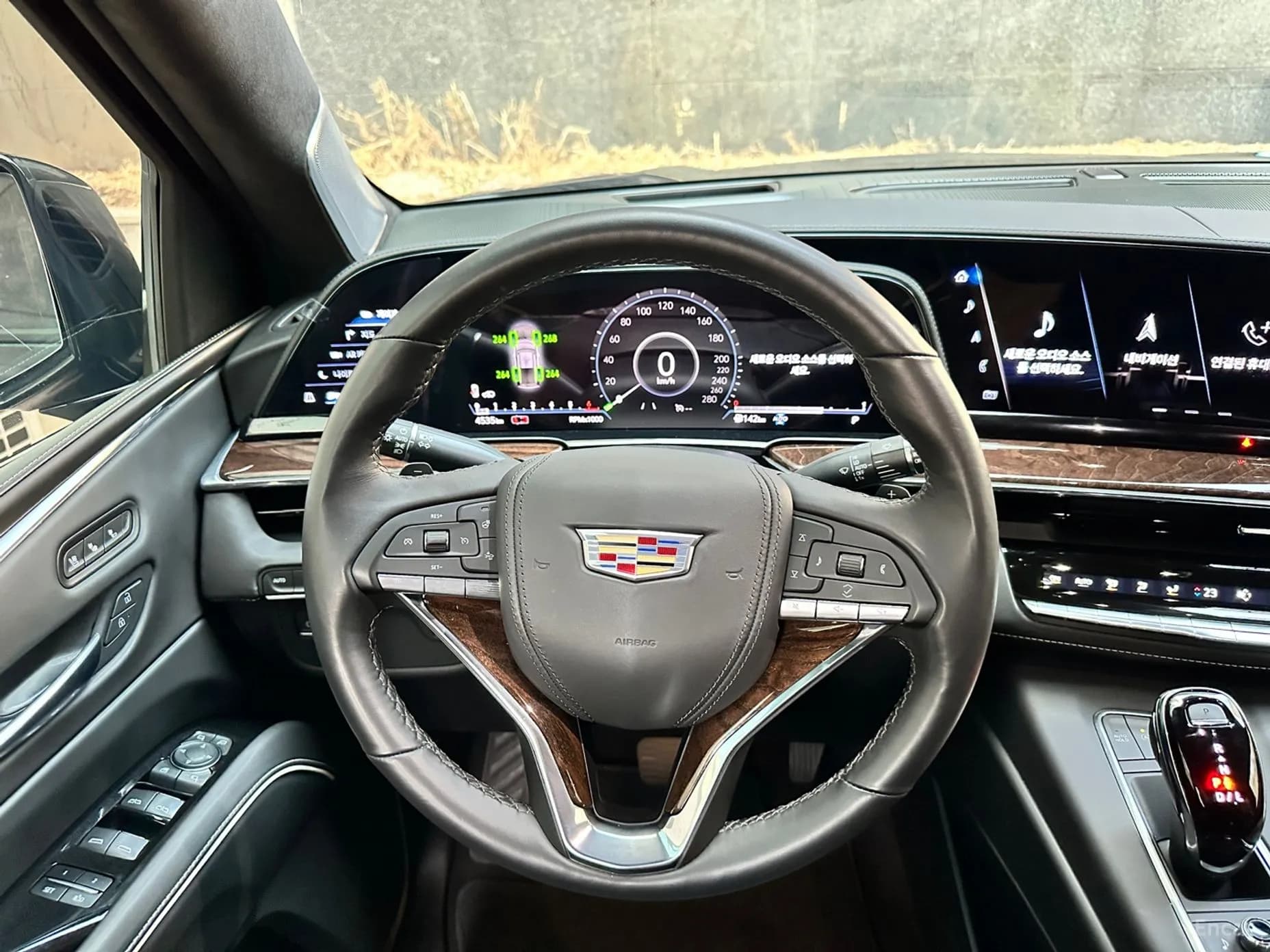 Escalade 5th Generation