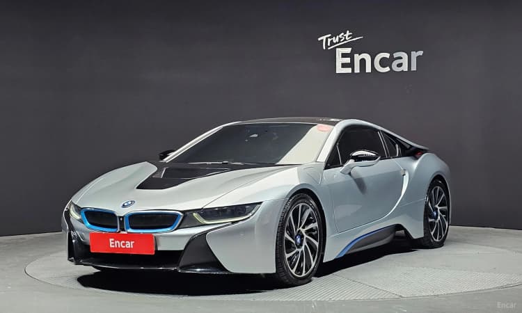 i8