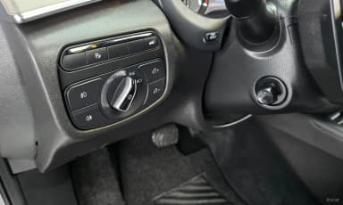 QX50 (P71A)