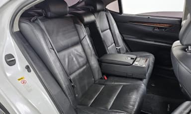 New ES300h