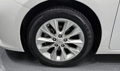New ES300h