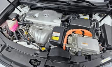 New ES300h