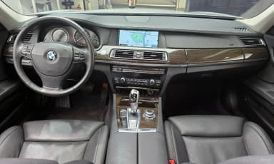 7 Series (F01)