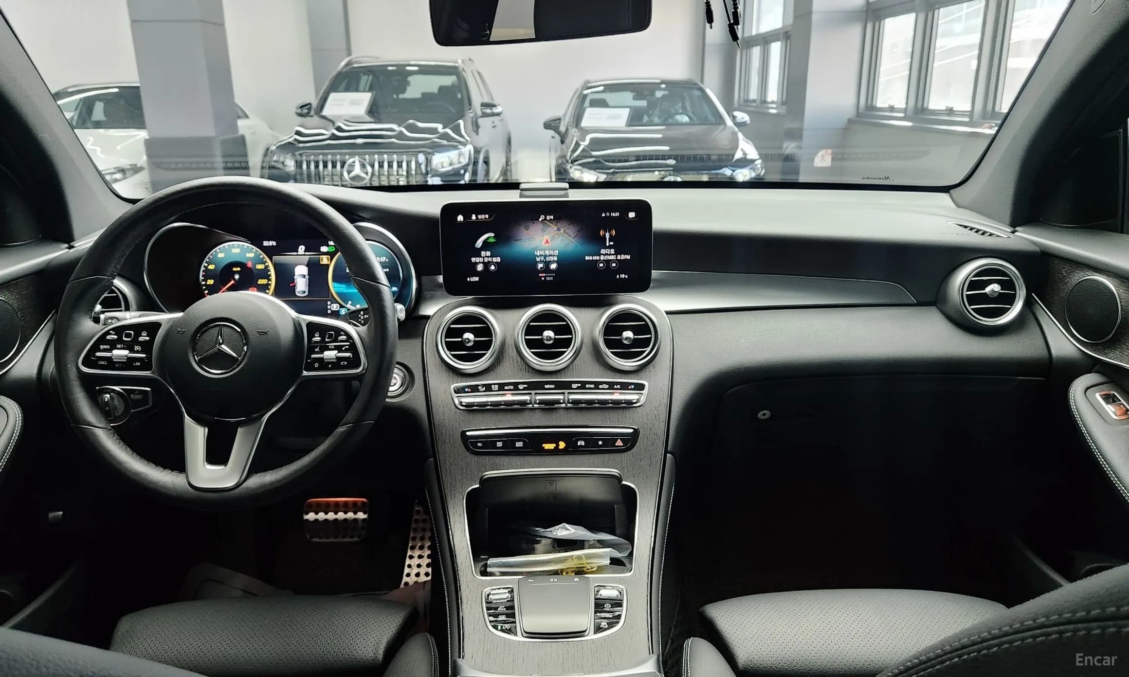 GLC-Class X253