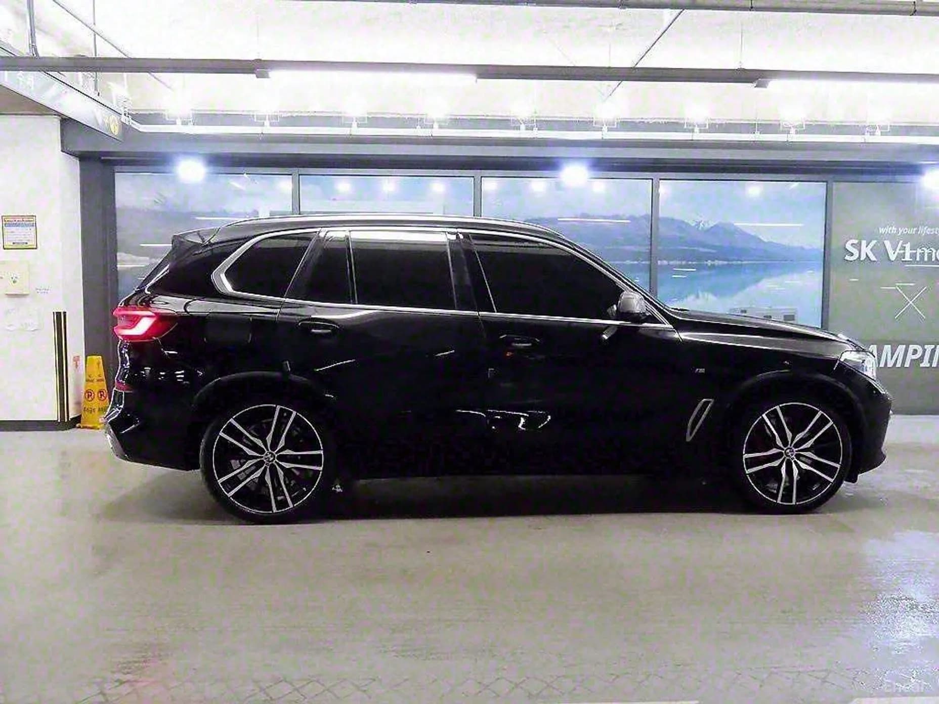 X5 (G05)