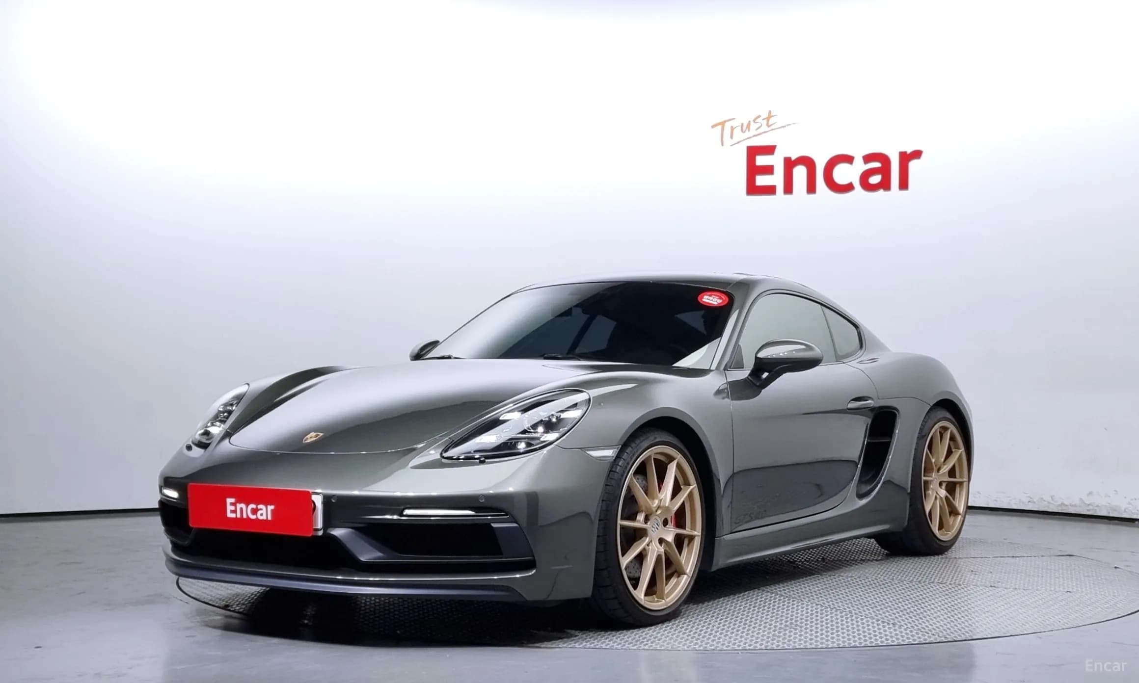 718 Cayman
