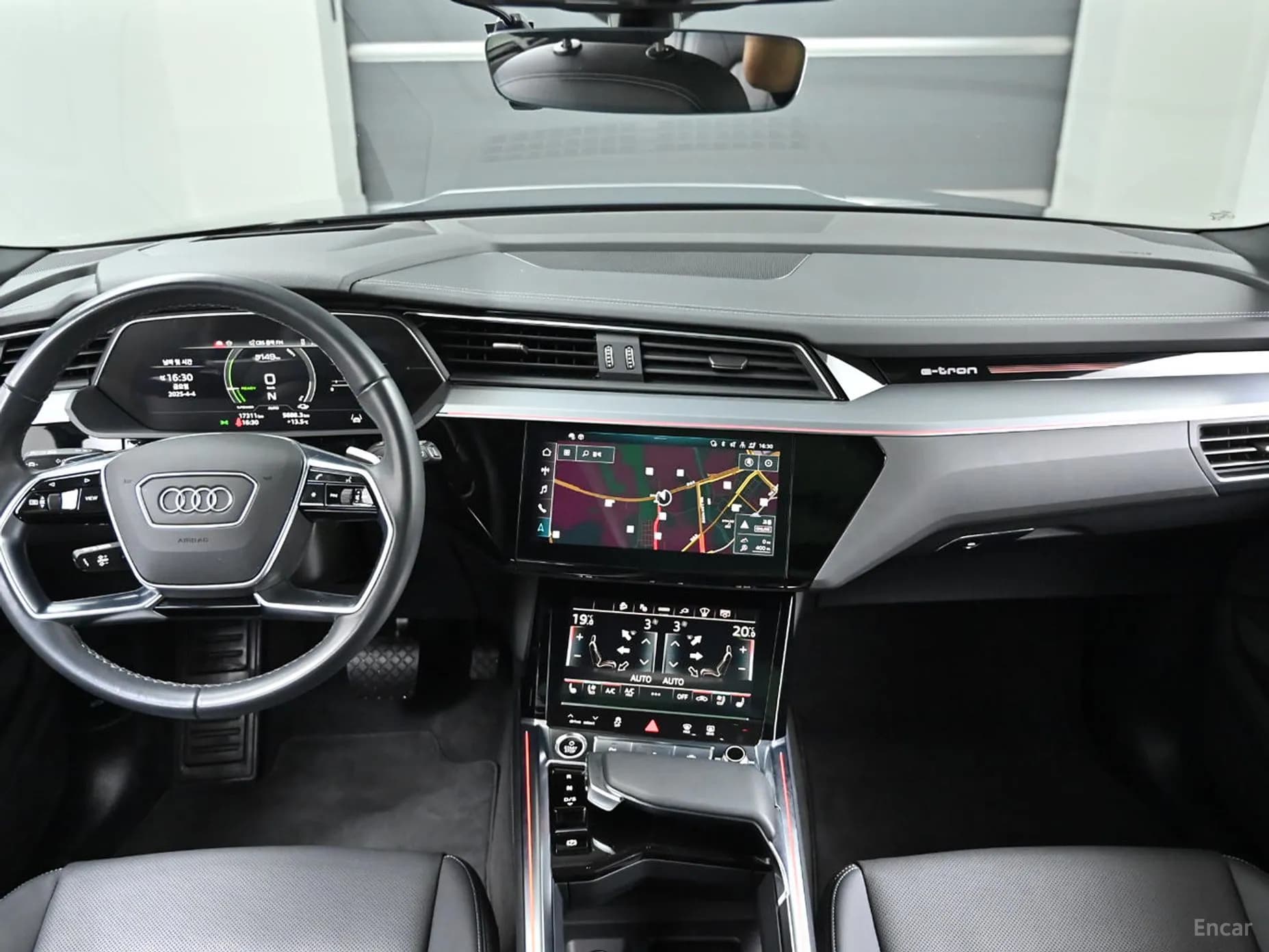Q8 e-tron (GE)