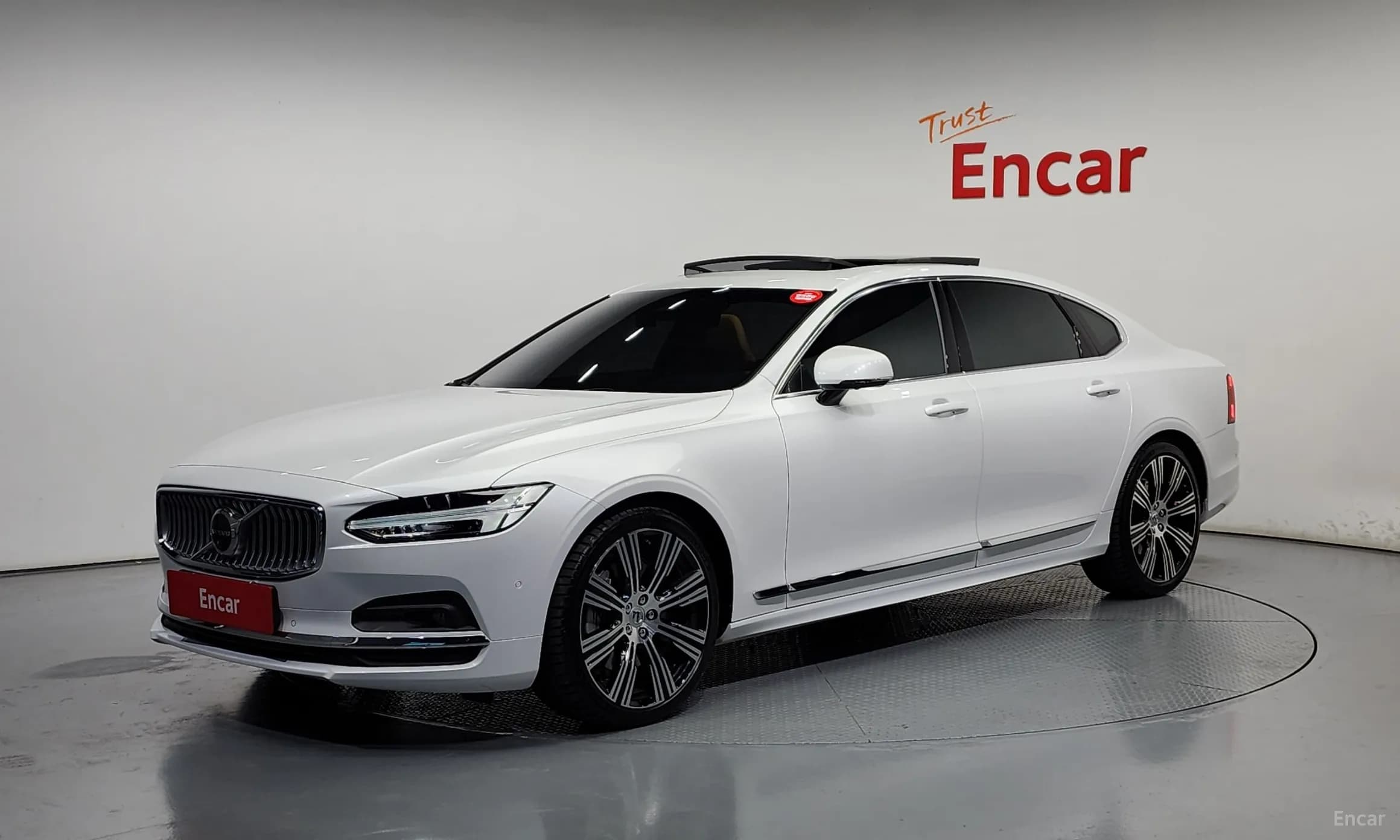 S90