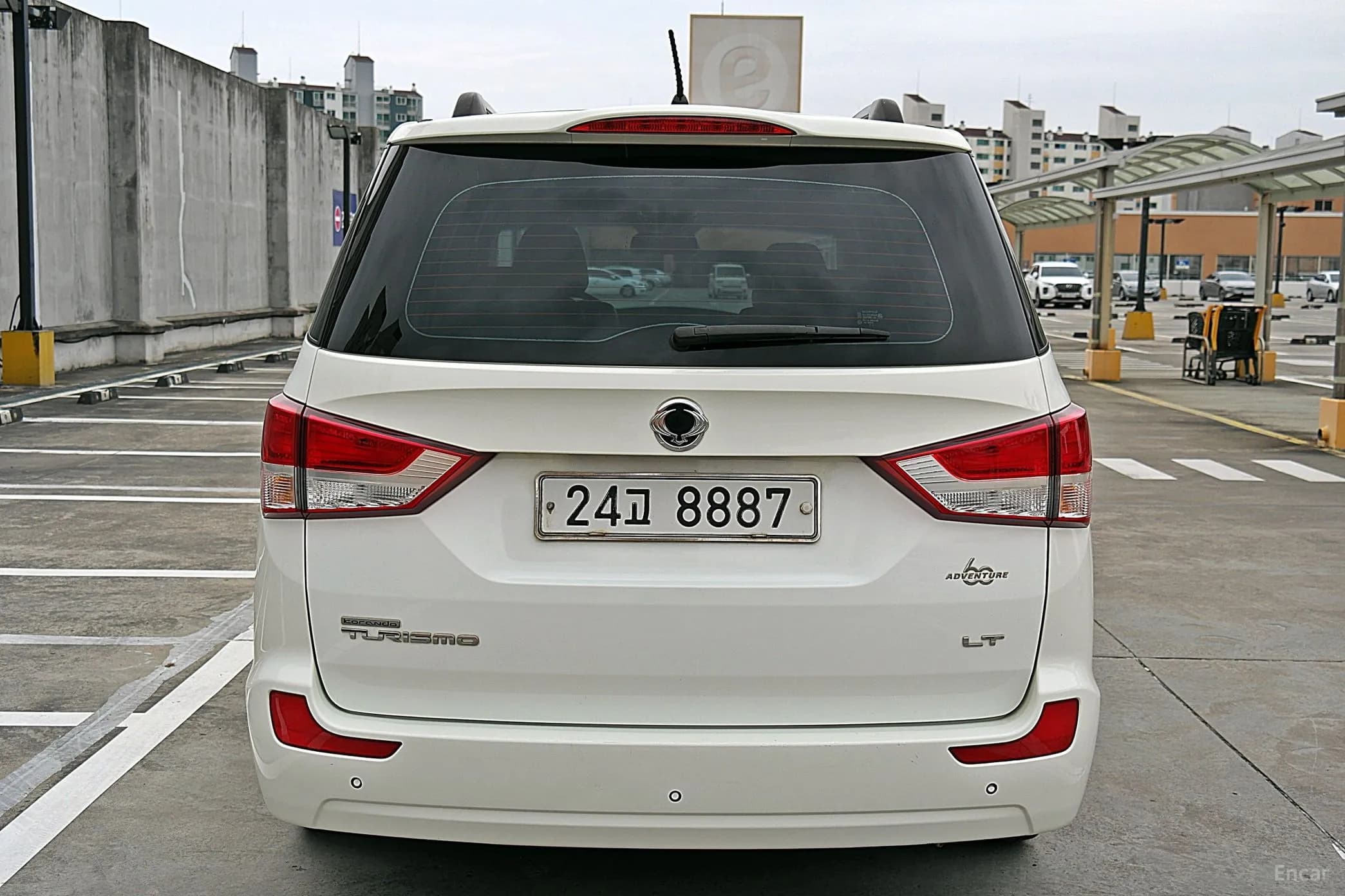 Korando Turismo