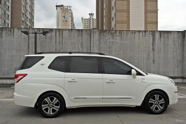 Korando Turismo