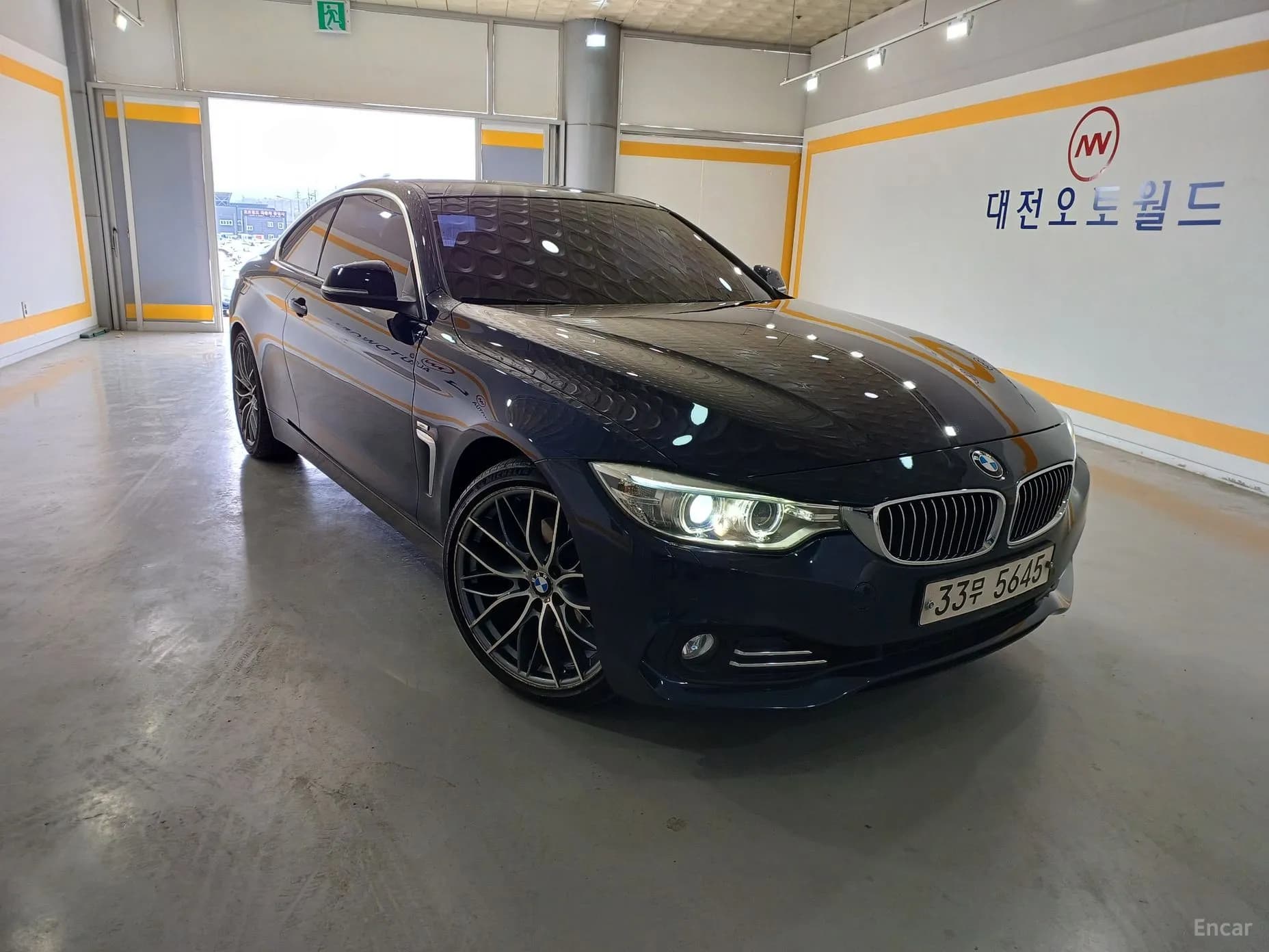 Series 4 (F32)