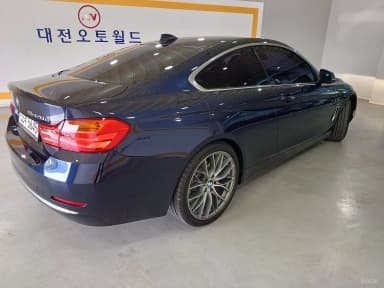 Series 4 (F32)