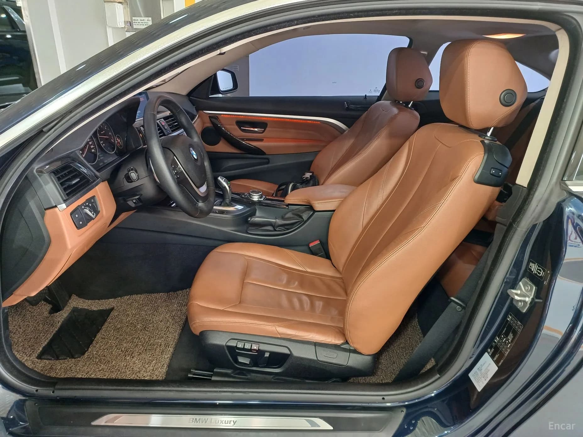 Series 4 (F32)