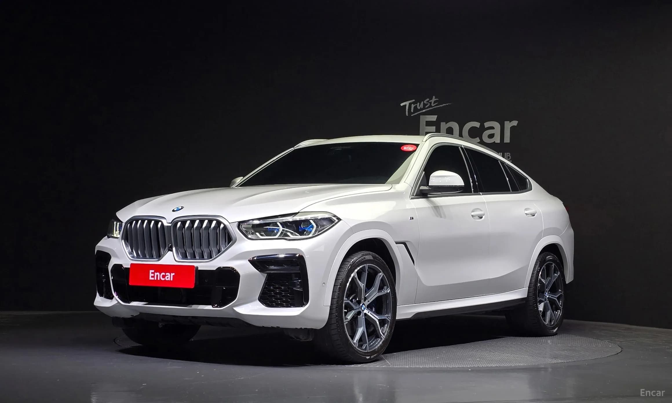 X6 (G06)