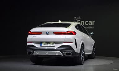 X6 (G06)