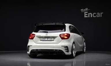 A-Class W176