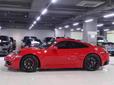 911 (992)