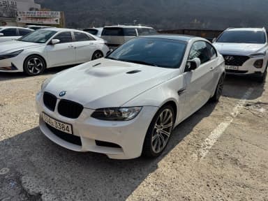 M3 (E90)
