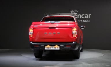 Rexton Sports Khan