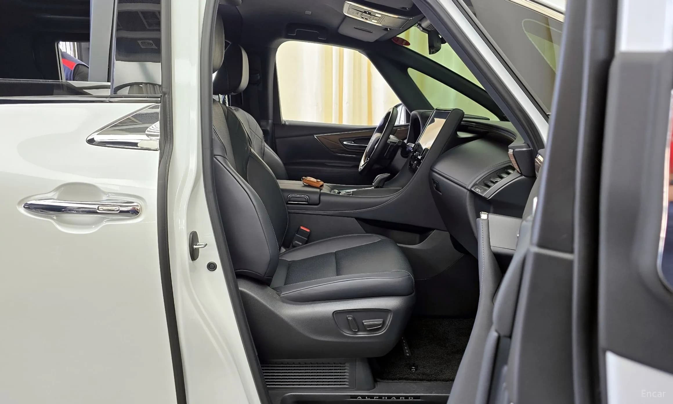 Alphard 4th Generation