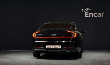Sonata Hybrid (DN8)