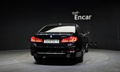 5 Series (G30)