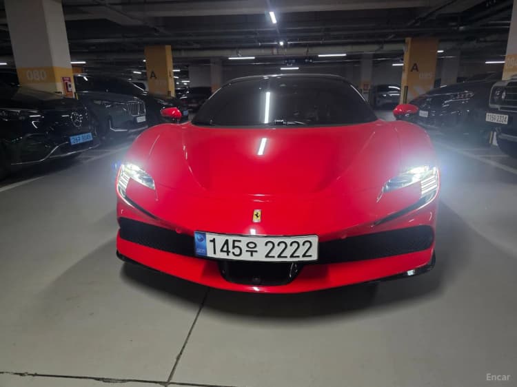 SF90 Spyder