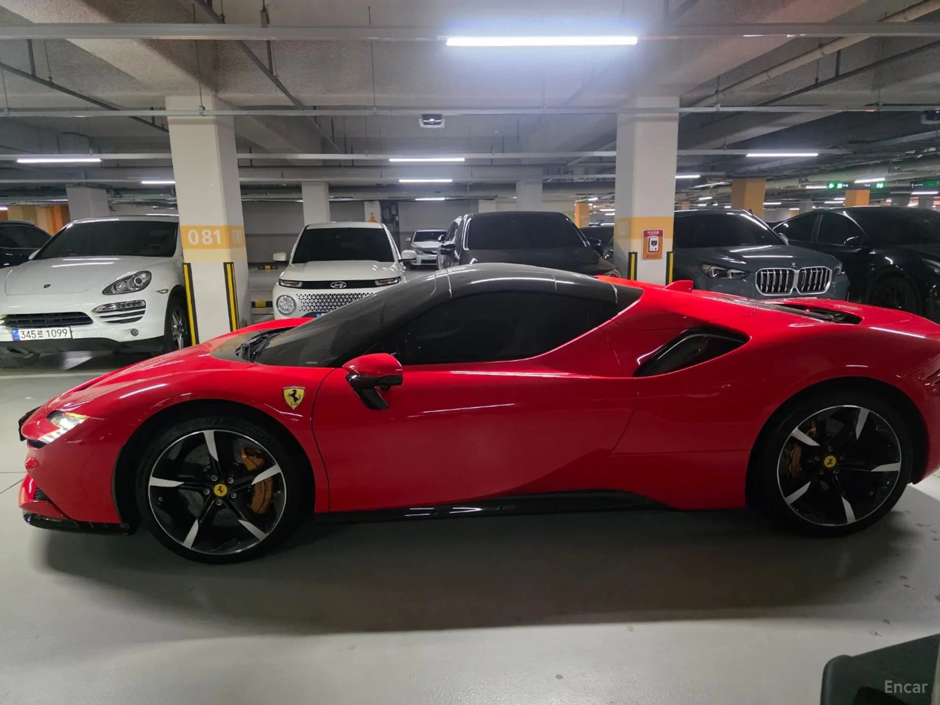 SF90 Spyder