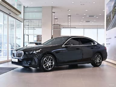 5 Series (G60)