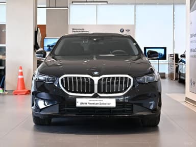 5 Series (G60)